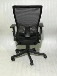 FC463 MB- Majesty Medium Back Premium Mesh Chair