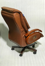 Load image into Gallery viewer, FC118- Recliner Chair
