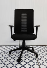 Load image into Gallery viewer, Posh Medium Back Chair
